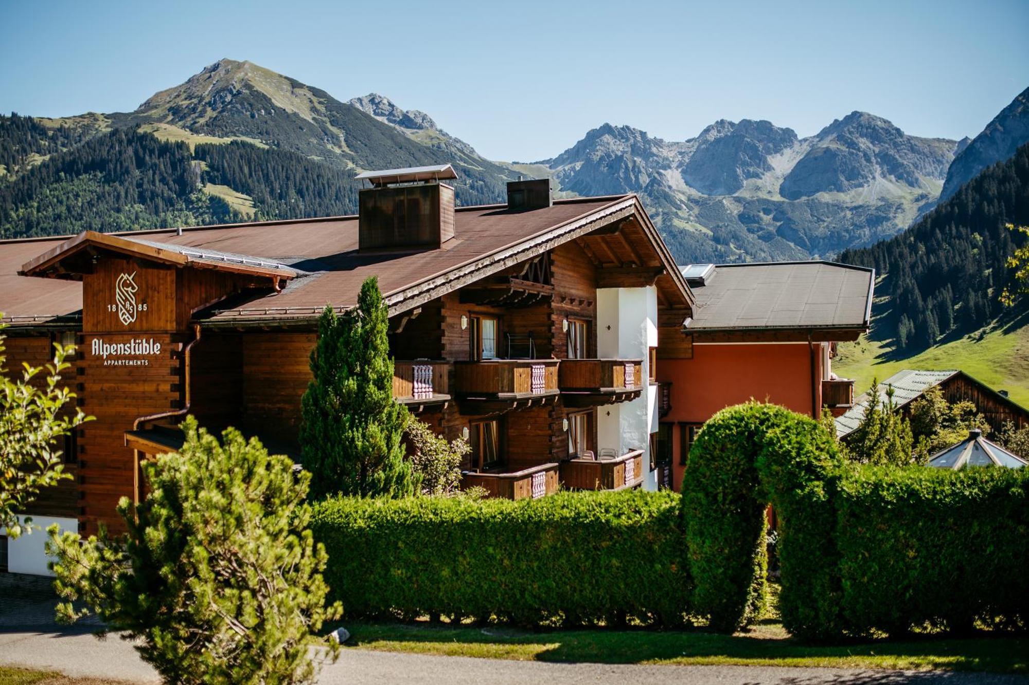 Hotel Alpenstueble Appartements Mittelberg Exterior foto